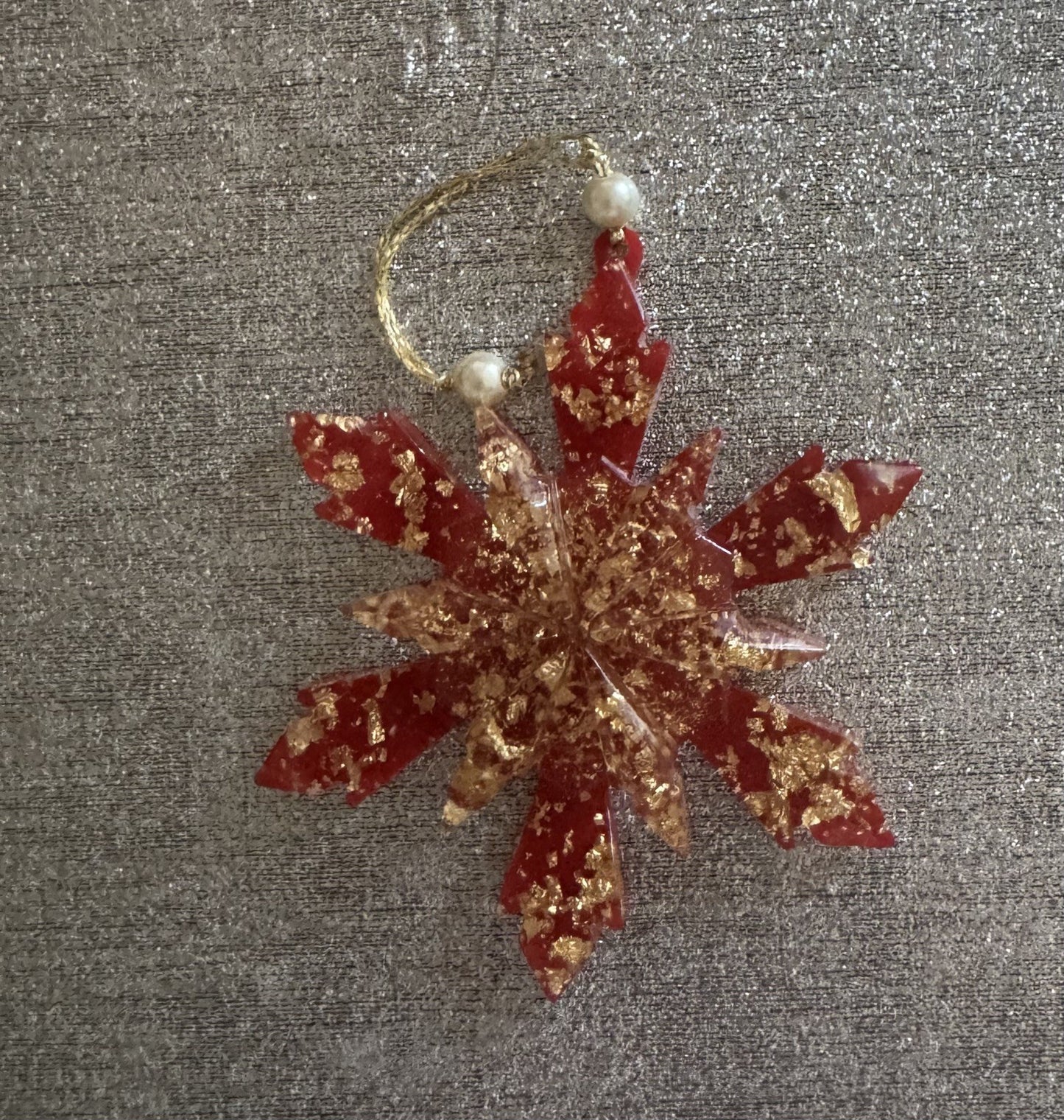 5 Pieces Resin Snowflake Red and Gold Christmas Ornaments Decorations for Home