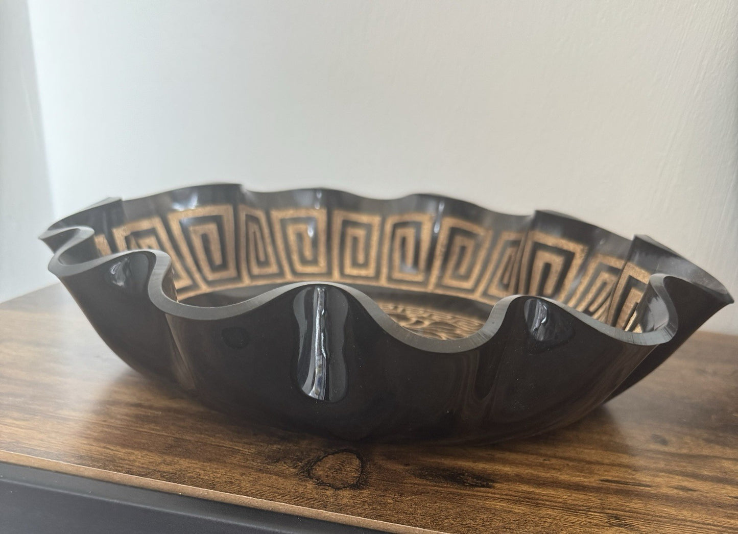 Handcrafted Medusa Resin Fruit Bowl – Mythical Home Décor Centerpiece