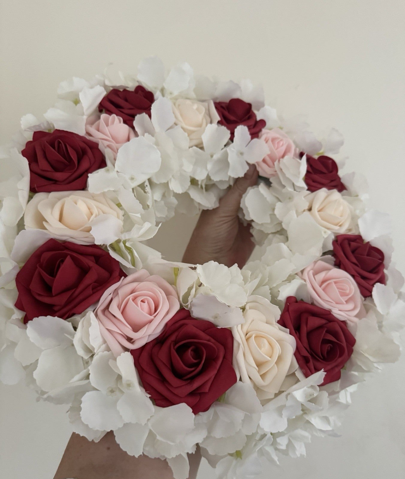 Artificial Home Decoration White Hydrangea with Roses Wreath White & Red Pink