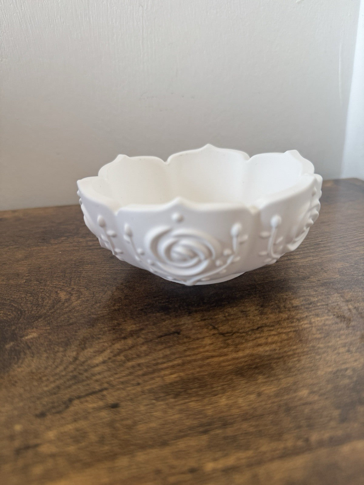 White Small Rose Bowl for Candy Jewellery Storage Trinket Dish Decorative Gift