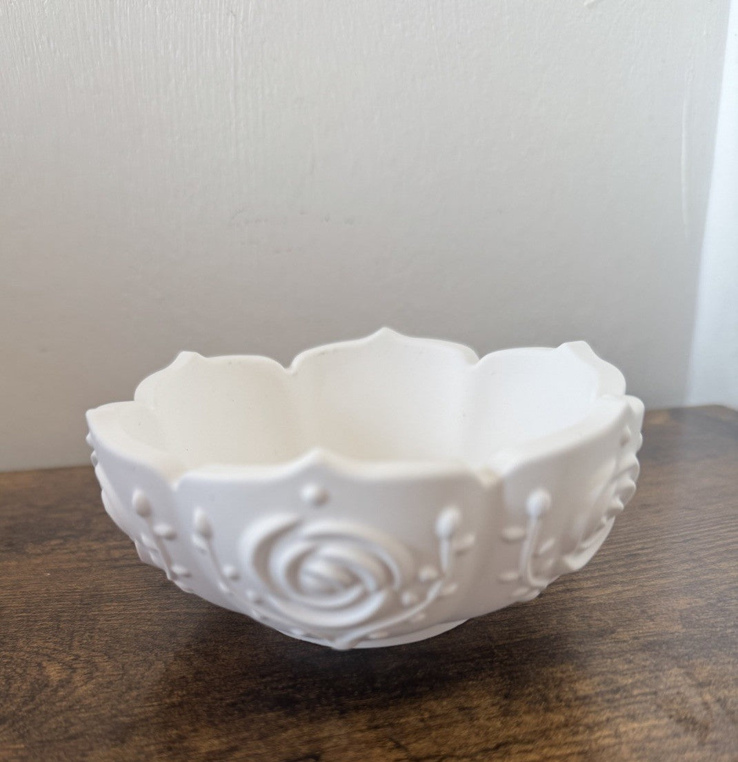White Small Rose Bowl for Candy Jewellery Storage Trinket Dish Decorative Gift