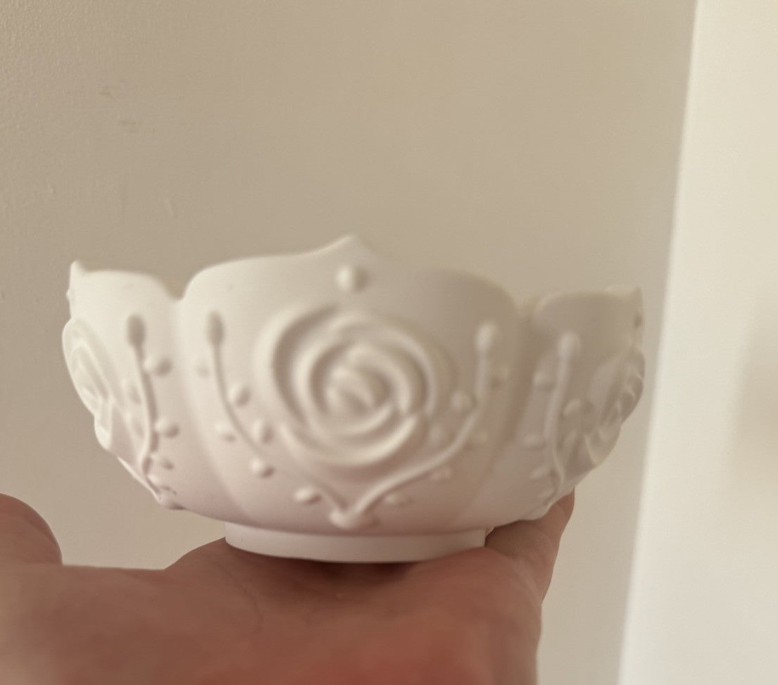 White Small Rose Bowl for Candy Jewellery Storage Trinket Dish Decorative Gift