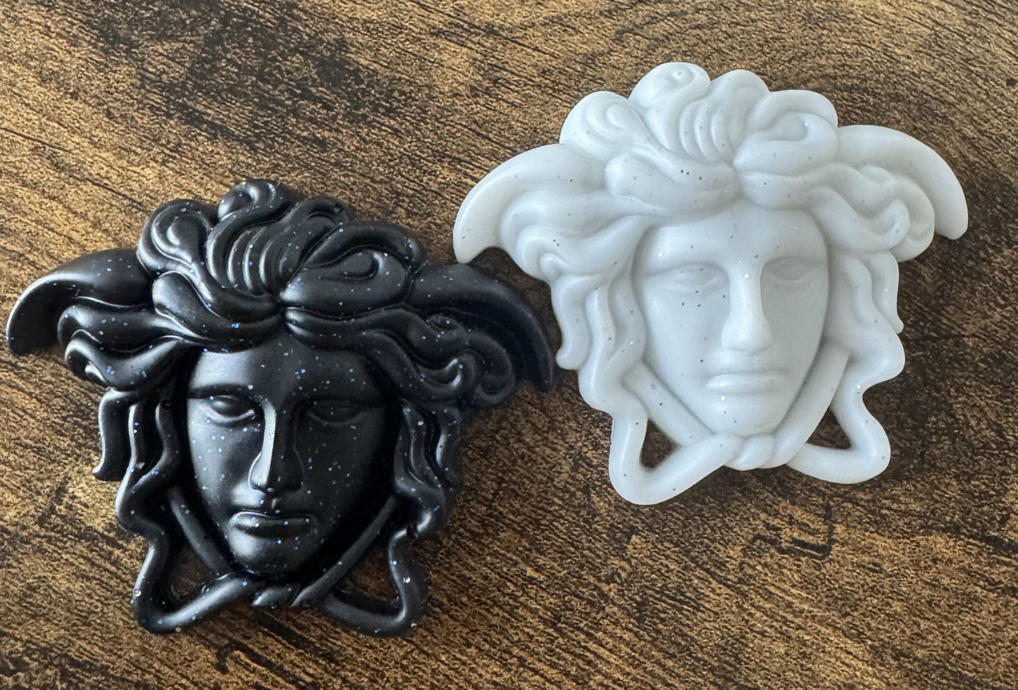 2 Pieces Medusa Magnet Fridge Refrigerator Magnet Novelty Gift Birthday Present