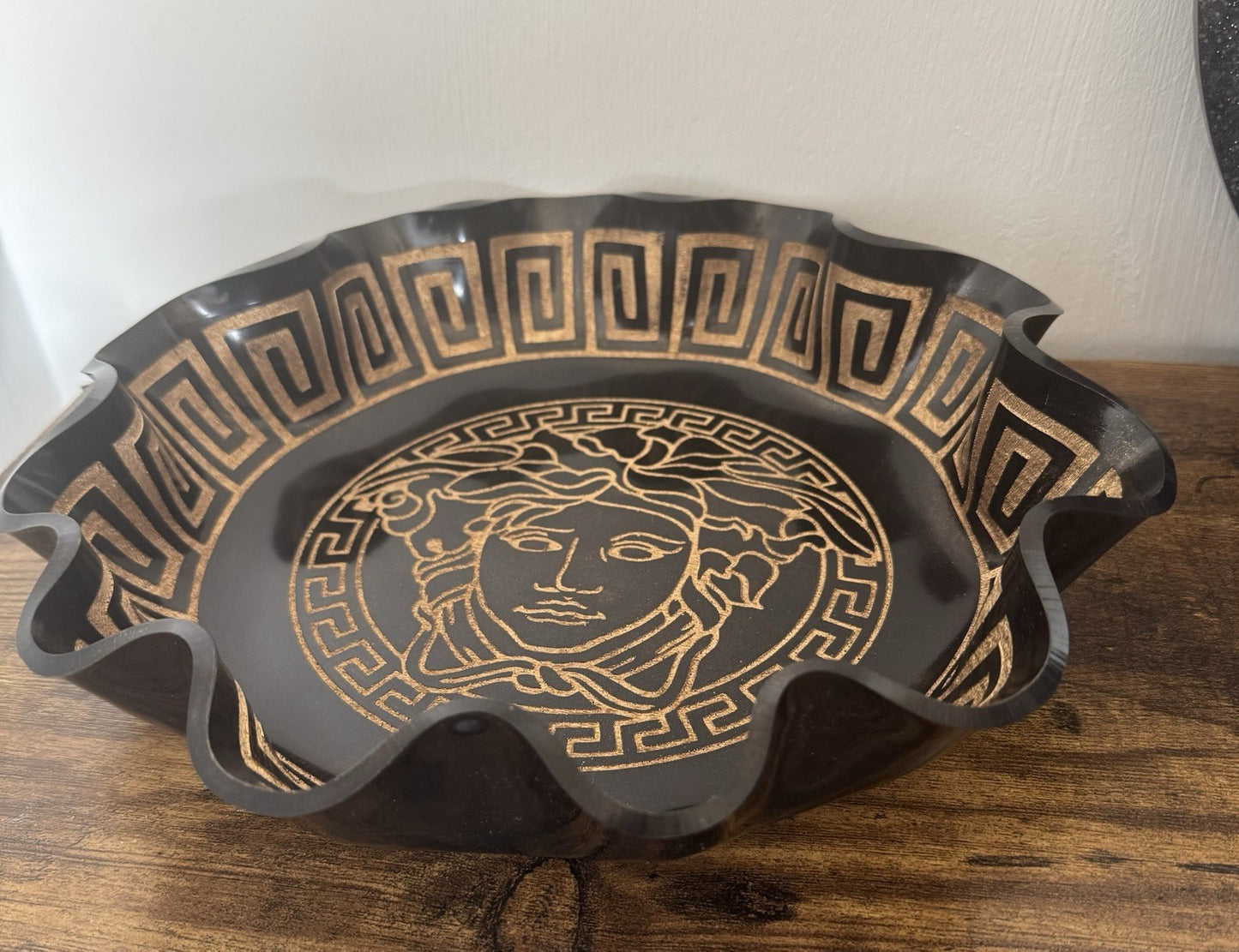 Handcrafted Medusa Resin Fruit Bowl – Mythical Home Décor Centerpiece