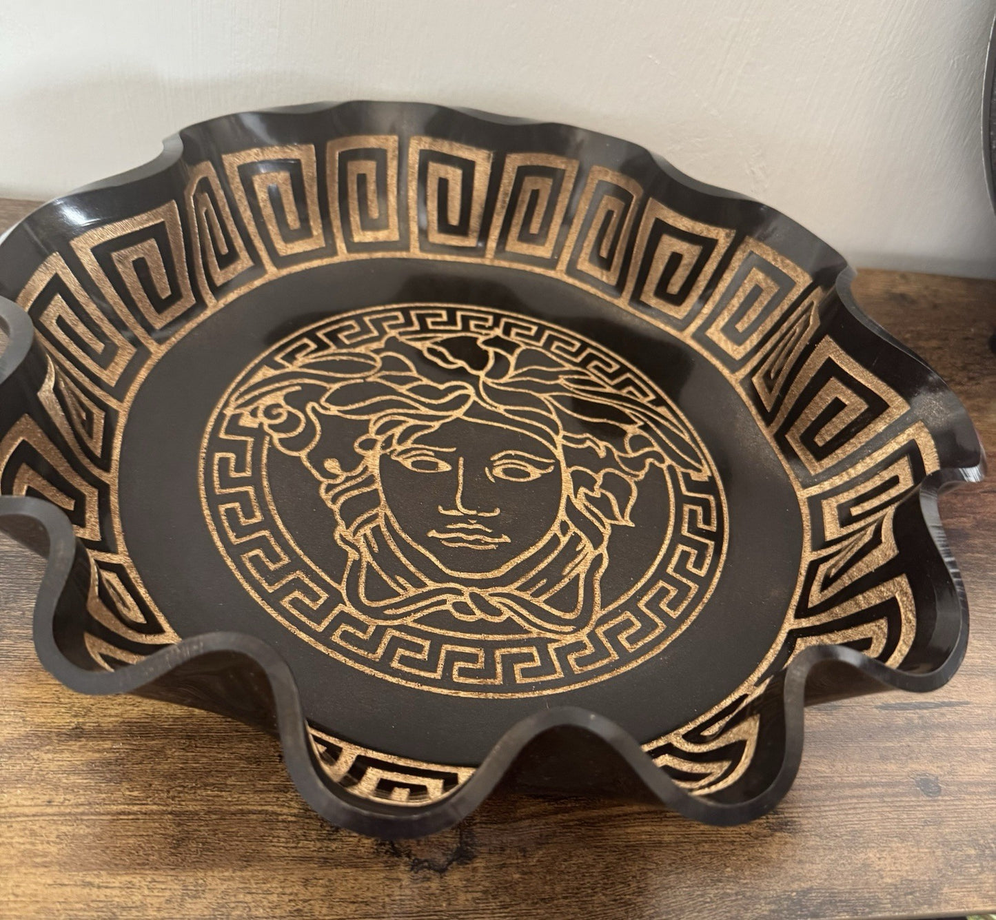 Handcrafted Medusa Resin Fruit Bowl – Mythical Home Décor Centerpiece