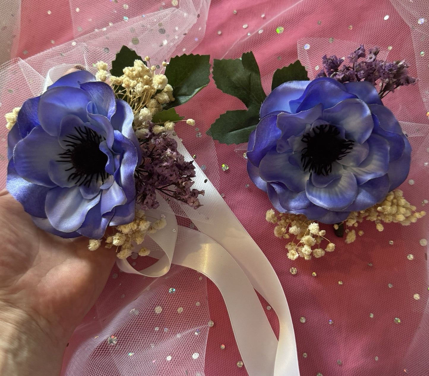 Set Of 2 Wrist Corsage And Boutonnière For Bride And Groom Bridesmaids Groomsmen