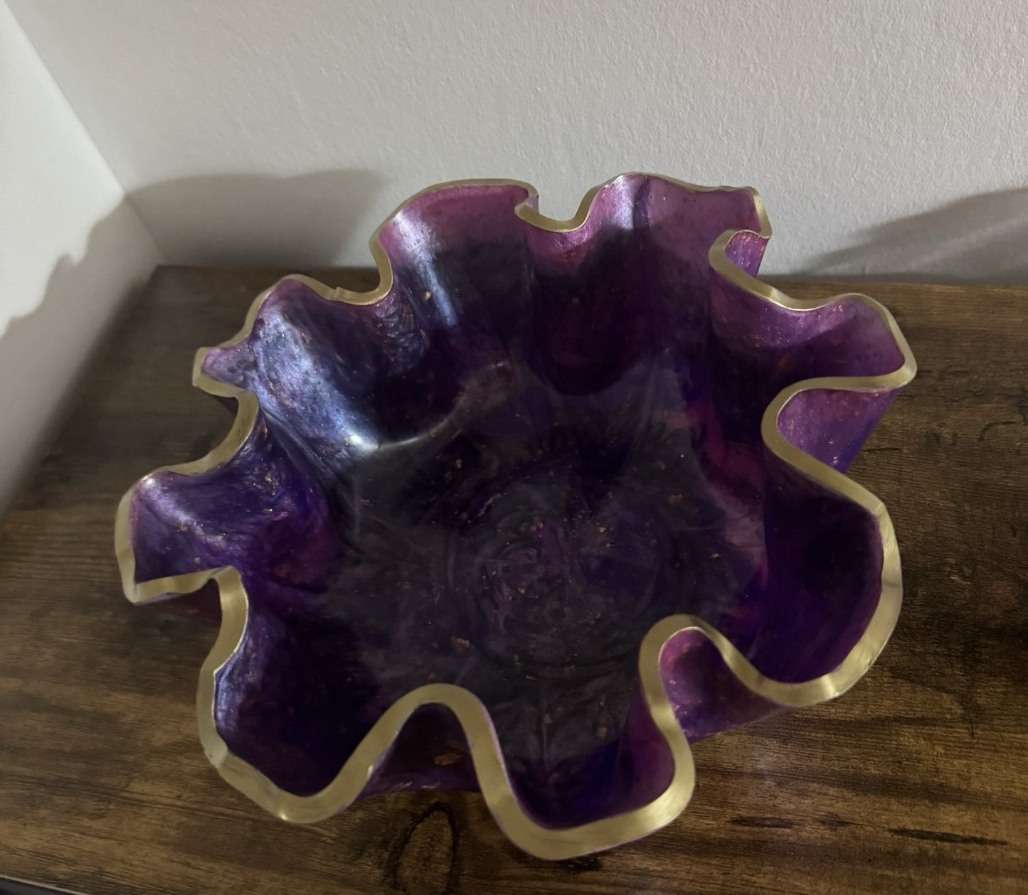 Decorative Resin Fruit Bowl for Home Decor Fruit Bowl for Table Centerpiece