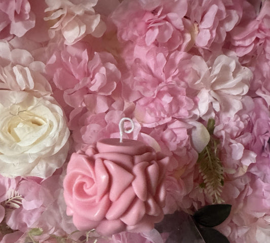 Rose Scented Flower Candle