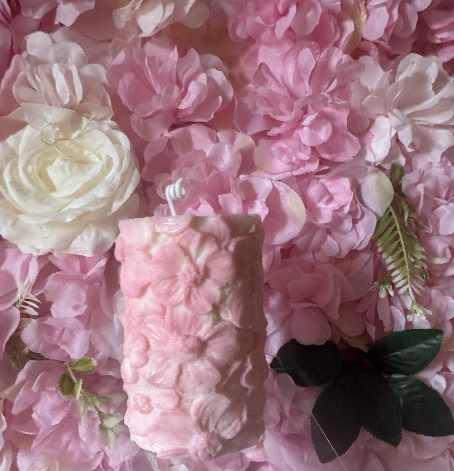 Rose Scented Flower Candle